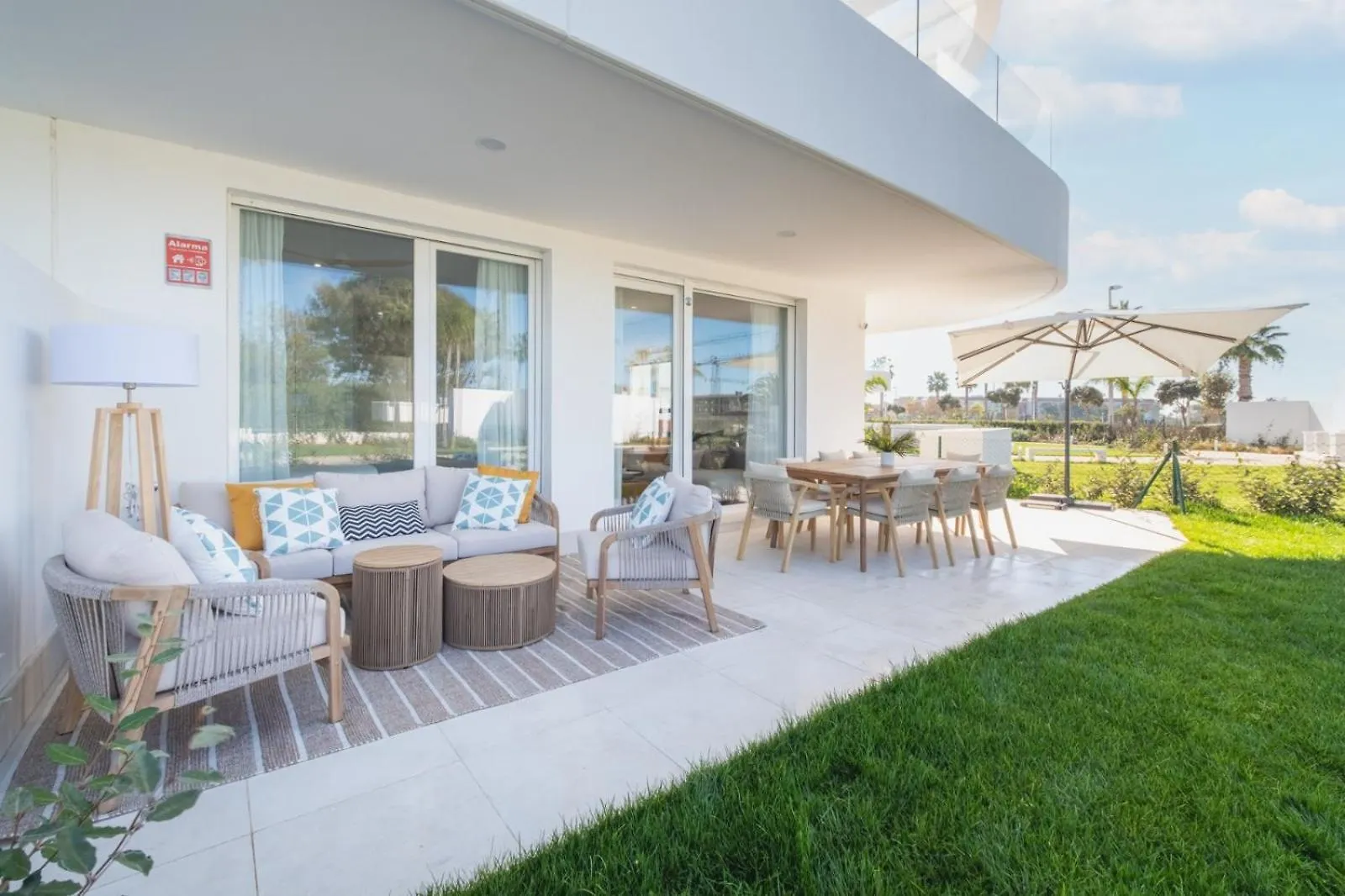 Oasis Playa Costa Ballena